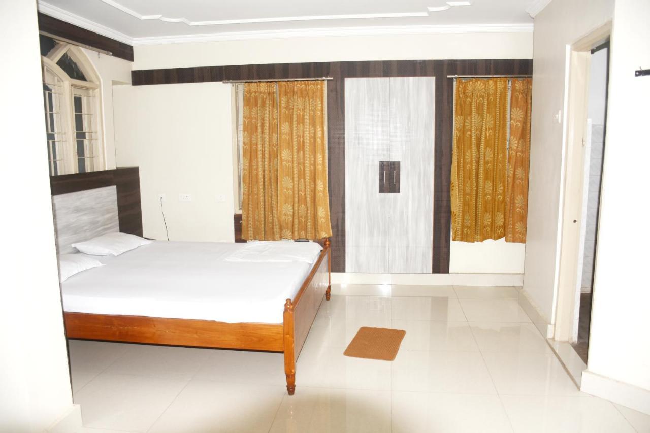 Hotel Trinath Nayagarh Dış mekan fotoğraf